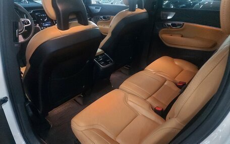 Volvo XC90 II рестайлинг, 2022 год, 4 459 000 рублей, 10 фотография