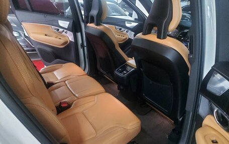 Volvo XC90 II рестайлинг, 2022 год, 4 459 000 рублей, 11 фотография