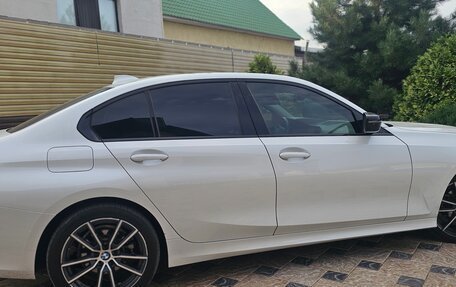 BMW 3 серия, 2021 год, 3 300 000 рублей, 2 фотография