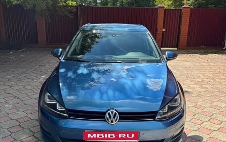 Volkswagen Golf VII, 2013 год, 920 000 рублей, 2 фотография
