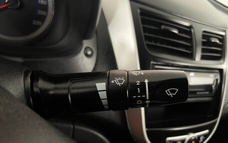 Hyundai Solaris II рестайлинг, 2012 год, 692 000 рублей, 16 фотография