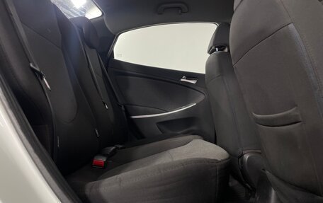 Hyundai Solaris II рестайлинг, 2012 год, 692 000 рублей, 23 фотография