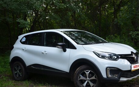 Renault Kaptur I рестайлинг, 2020 год, 1 700 000 рублей, 3 фотография