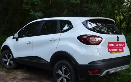 Renault Kaptur I рестайлинг, 2020 год, 1 700 000 рублей, 7 фотография