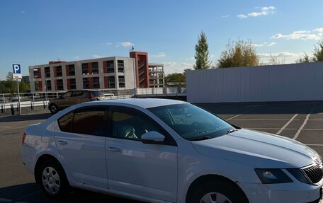 Skoda Octavia, 2018 год, 750 000 рублей, 2 фотография