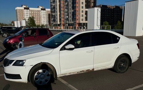 Skoda Octavia, 2018 год, 750 000 рублей, 3 фотография