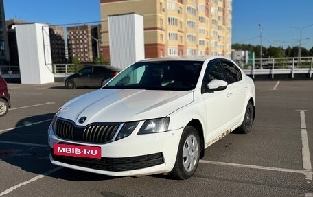 Skoda Octavia, 2018 год, 750 000 рублей, 23 фотография