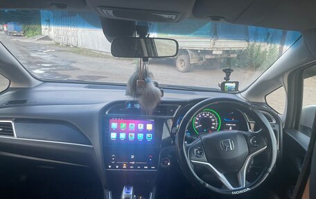 Honda Shuttle II, 2015 год, 1 050 000 рублей, 2 фотография