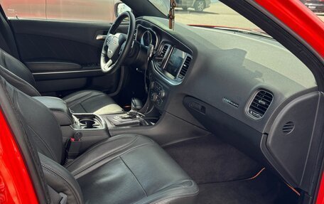 Dodge Charger, 2017 год, 4 800 000 рублей, 8 фотография