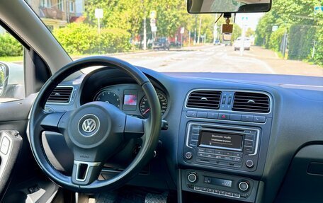 Volkswagen Polo VI (EU Market), 2011 год, 830 000 рублей, 12 фотография
