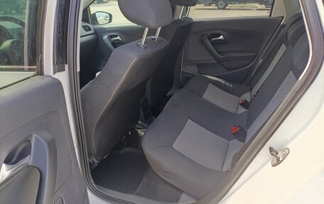 Volkswagen Polo VI (EU Market), 2010 год, 685 000 рублей, 2 фотография