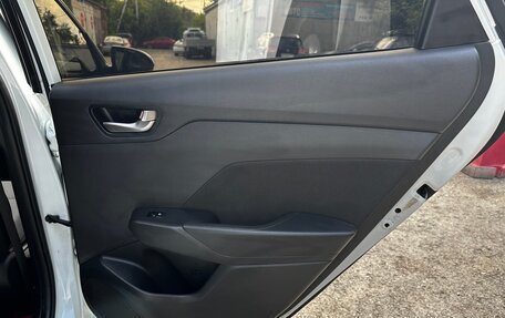 Hyundai Solaris II рестайлинг, 2019 год, 1 130 000 рублей, 20 фотография