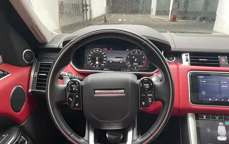 Land Rover Range Rover Sport II, 2022 год, 7 950 000 рублей, 10 фотография