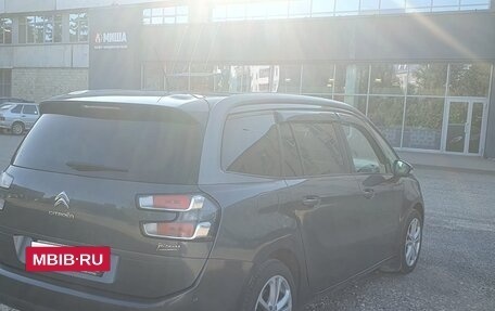 Citroen C4 Picasso II рестайлинг, 2014 год, 1 000 000 рублей, 3 фотография