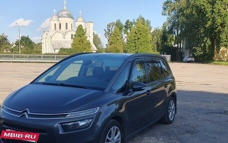 Citroen C4 Picasso II рестайлинг, 2014 год, 1 000 000 рублей, 2 фотография