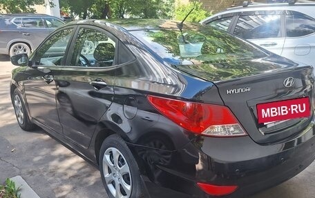 Hyundai Solaris II рестайлинг, 2013 год, 650 000 рублей, 9 фотография