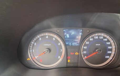 Hyundai Solaris II рестайлинг, 2013 год, 650 000 рублей, 20 фотография