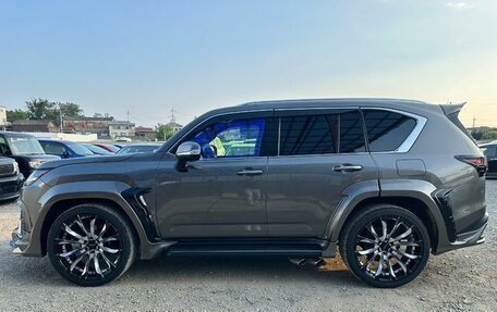 Lexus LX, 2022 год, 11 604 000 рублей, 5 фотография