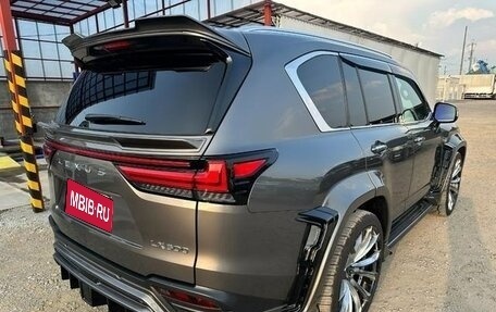 Lexus LX, 2022 год, 11 604 000 рублей, 7 фотография