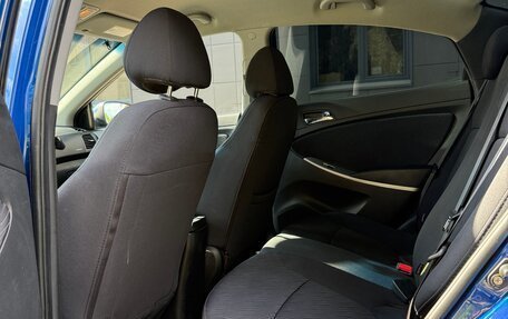 Hyundai Solaris II рестайлинг, 2011 год, 650 000 рублей, 15 фотография