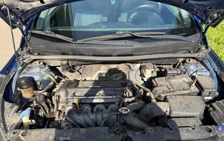 Hyundai Solaris II рестайлинг, 2011 год, 650 000 рублей, 17 фотография