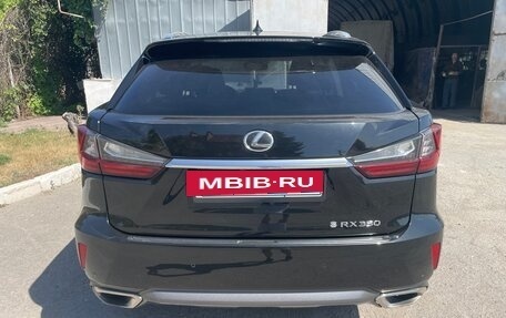 Lexus RX IV рестайлинг, 2019 год, 3 900 000 рублей, 7 фотография