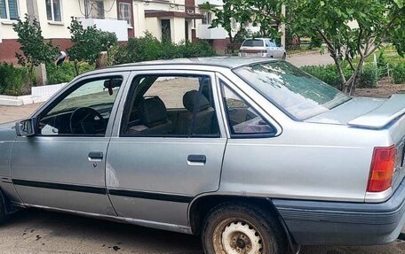 Opel Kadett E рестайлинг, 1986 год, 125 000 рублей, 7 фотография