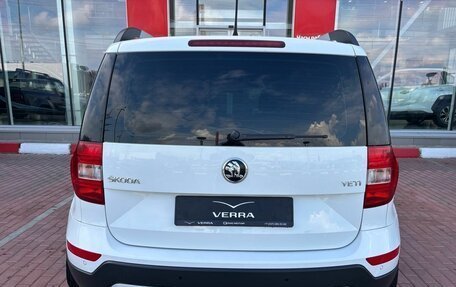 Skoda Yeti I рестайлинг, 2015 год, 1 150 000 рублей, 6 фотография