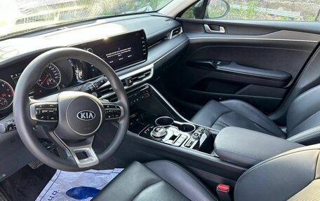 KIA K5, 2021 год, 1 860 000 рублей, 12 фотография