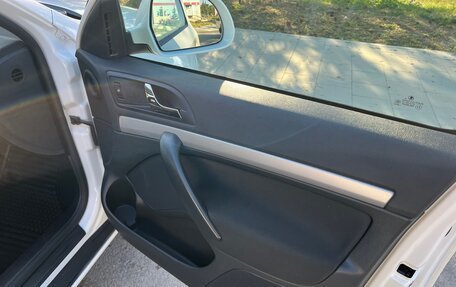 Skoda Octavia, 2011 год, 1 140 000 рублей, 27 фотография
