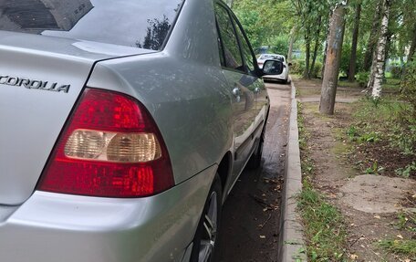Toyota Corolla, 2004 год, 410 000 рублей, 8 фотография