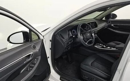 Hyundai Sonata VIII, 2021 год, 2 010 000 рублей, 6 фотография