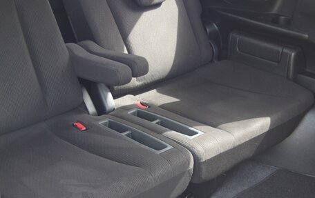 Honda Freed I, 2015 год, 1 050 000 рублей, 10 фотография