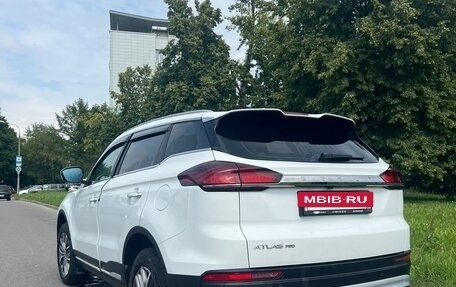 Geely Atlas, 2024 год, 2 200 000 рублей, 4 фотография