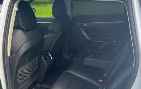 Geely Atlas, 2024 год, 2 200 000 рублей, 10 фотография