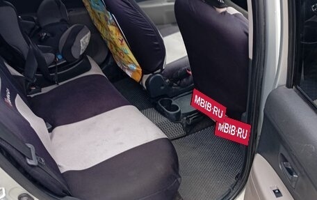 Toyota Passo III, 2004 год, 350 000 рублей, 9 фотография