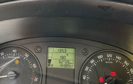 Skoda Fabia II, 2013 год, 850 000 рублей, 11 фотография