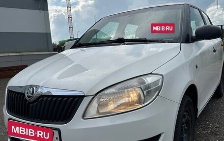 Skoda Fabia II, 2013 год, 850 000 рублей, 4 фотография