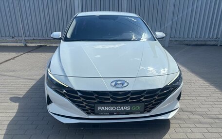 Hyundai Elantra, 2021 год, 1 850 000 рублей, 2 фотография