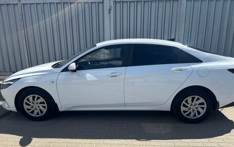 Hyundai Elantra, 2021 год, 1 850 000 рублей, 4 фотография