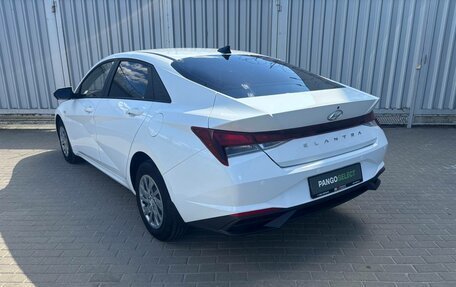 Hyundai Elantra, 2021 год, 1 850 000 рублей, 6 фотография