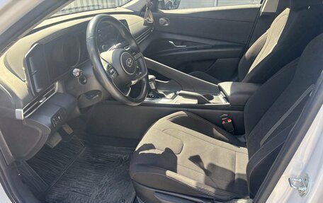 Hyundai Elantra, 2021 год, 1 850 000 рублей, 12 фотография