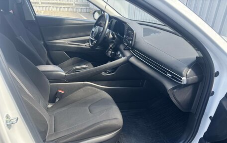 Hyundai Elantra, 2021 год, 1 850 000 рублей, 17 фотография