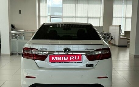 Toyota Camry, 2014 год, 1 430 000 рублей, 9 фотография