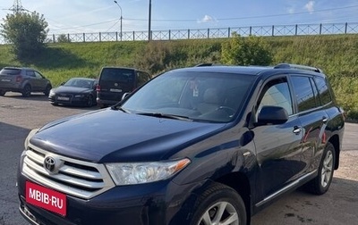 Toyota Highlander III, 2011 год, 1 600 000 рублей, 1 фотография