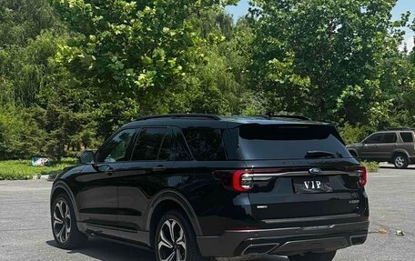 Ford Explorer VI, 2022 год, 4 015 000 рублей, 7 фотография