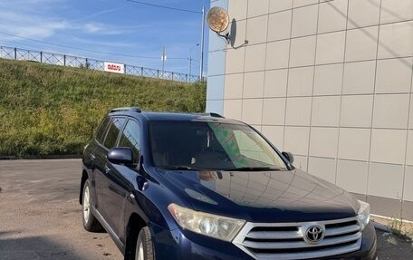 Toyota Highlander III, 2011 год, 1 600 000 рублей, 3 фотография