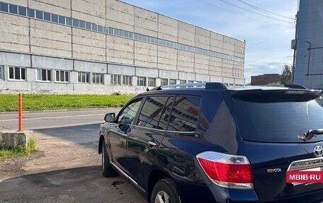 Toyota Highlander III, 2011 год, 1 600 000 рублей, 6 фотография