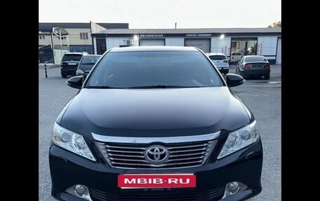 Toyota Camry, 2012 год, 1 800 000 рублей, 3 фотография