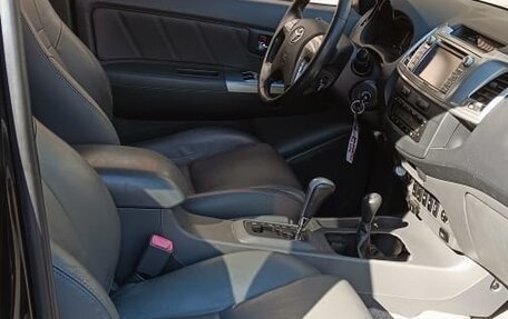 Toyota Hilux VII, 2011 год, 3 575 000 рублей, 12 фотография